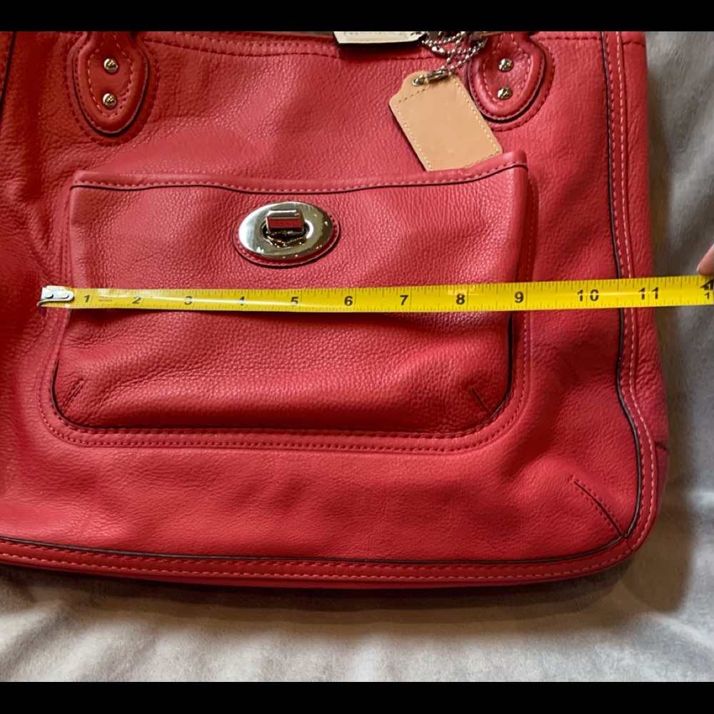 Coach tote - Picture 7 of 9